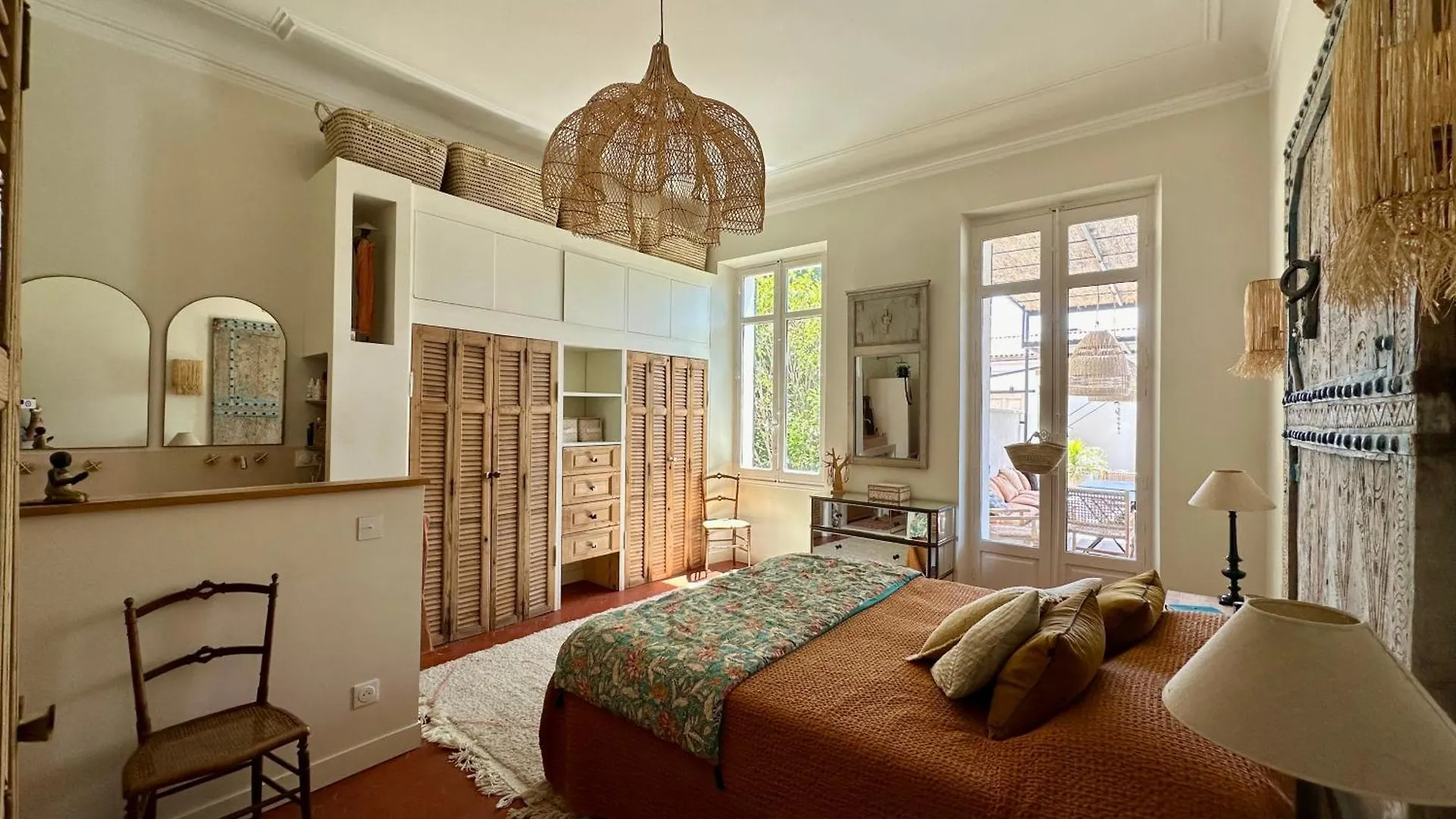 אקס-אן-פרובאנס Divine Idylle Luxe 3 Chambres, Terrasse 130M2, Jacuzzi, Clim Plein Centre 0*,  צרפת