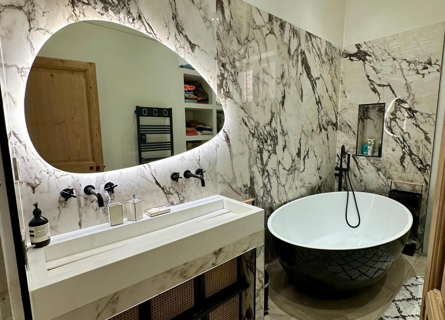 דירה אקס-אן-פרובאנס Divine Idylle Luxe 3 Chambres, Terrasse 130M2, Jacuzzi, Clim Plein Centre